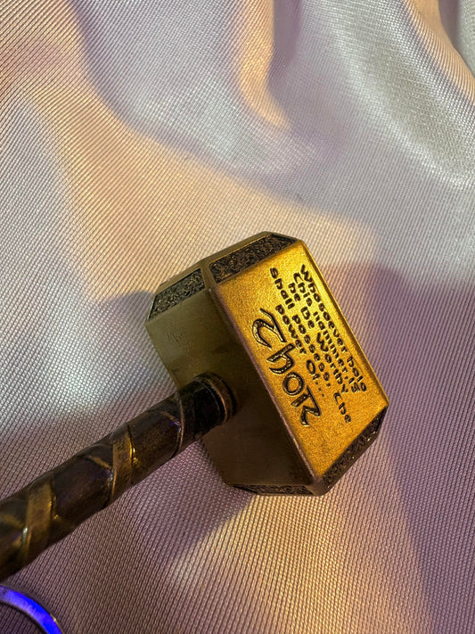 Antique Bronze Mjolnir Thor's Hammer Metal Keychain (Marvel)