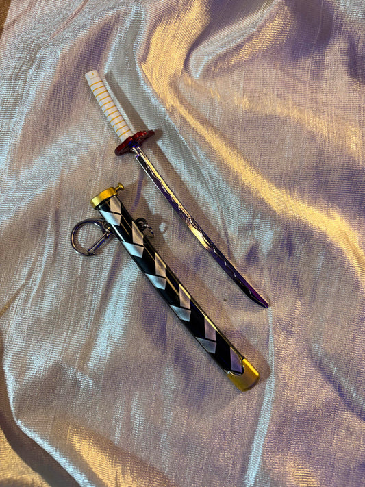 Miniature Anime Katana Sword Metal Keychain (White & Gold Hilt)