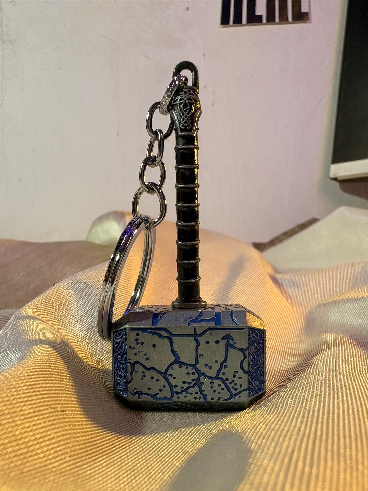 Crackling Mjolnir Thor's Hammer Metal Keychain (Marvel)