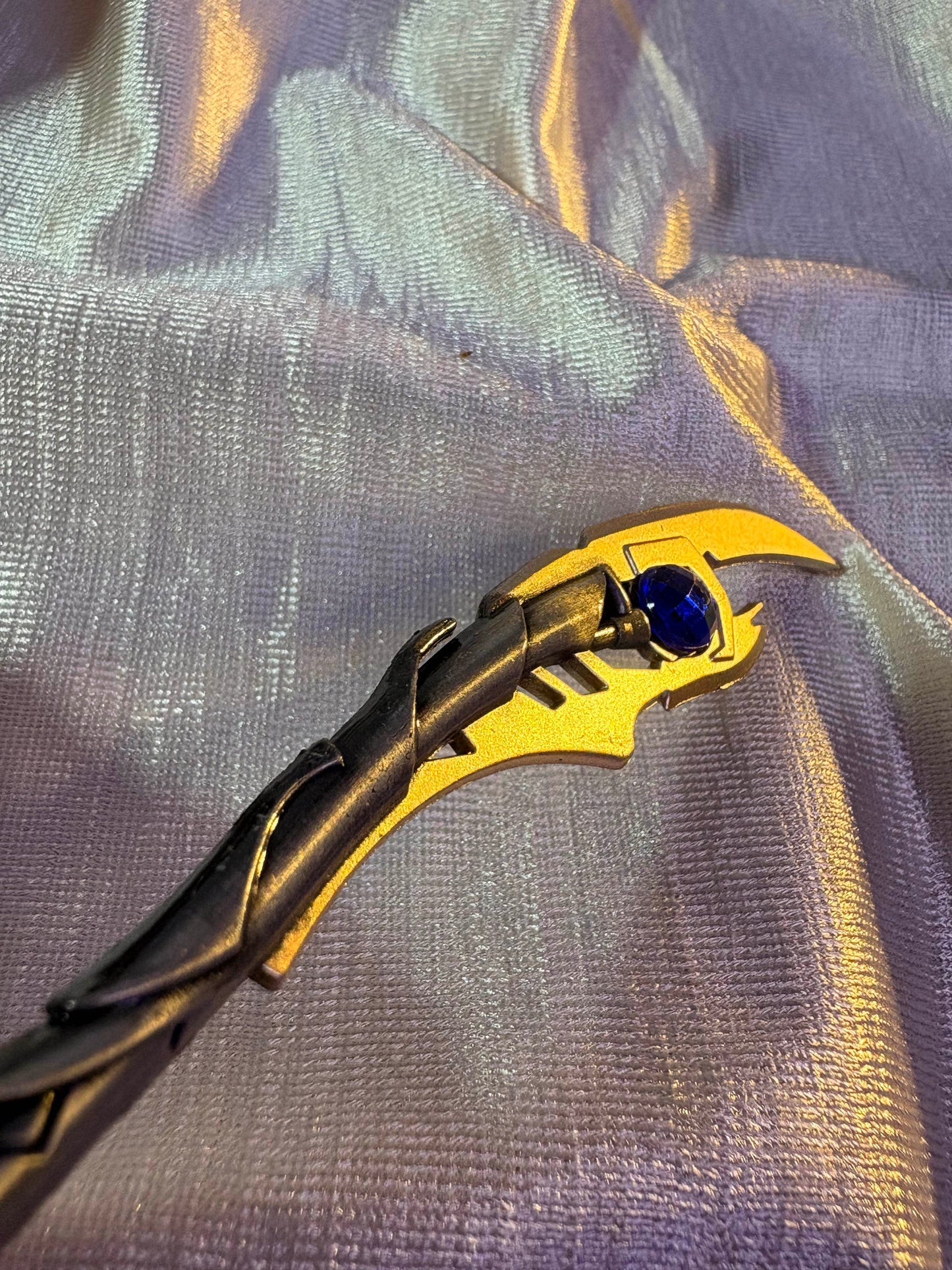 Loki's Chitauri Scepter Metal Keychain (Marvel Avengers)