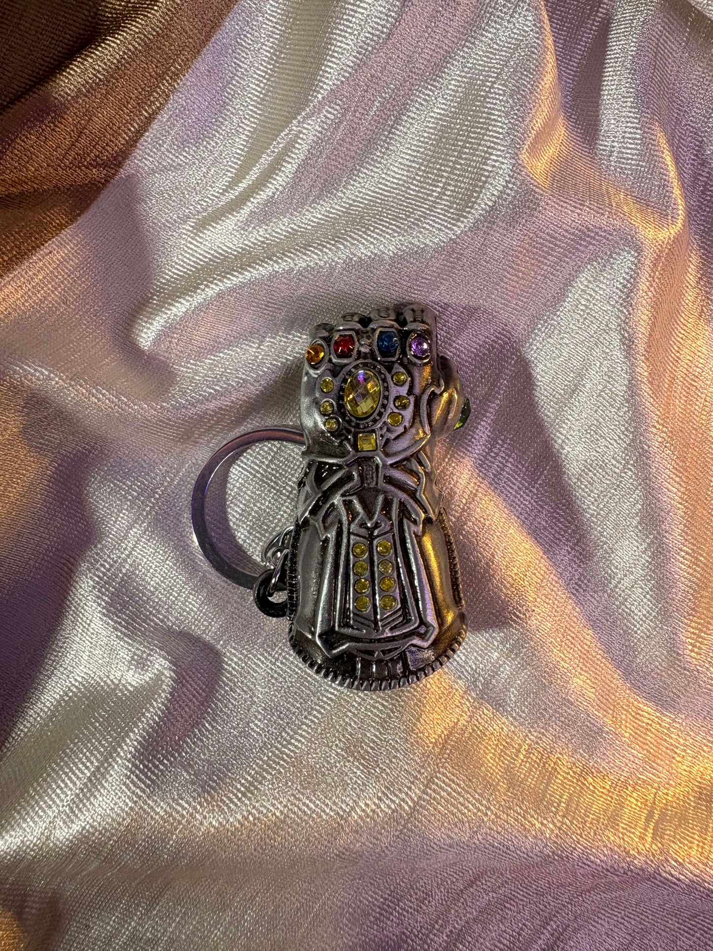 Thanos Infinity Gauntlet Metal Keychain with Stones (Marvel)
