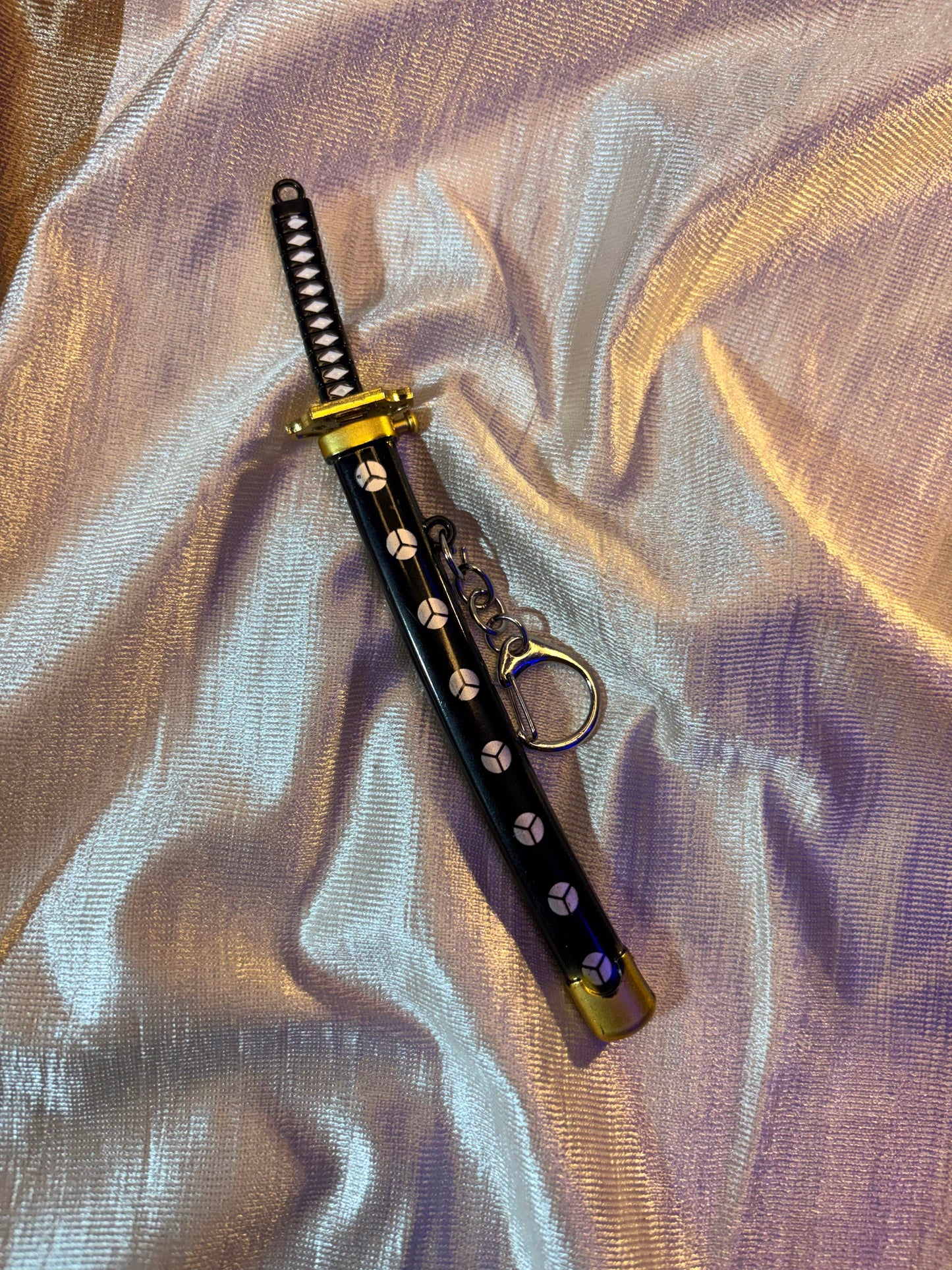 Trafalgar Law 'Kikoku' Sword Metal Keychain (One Piece)