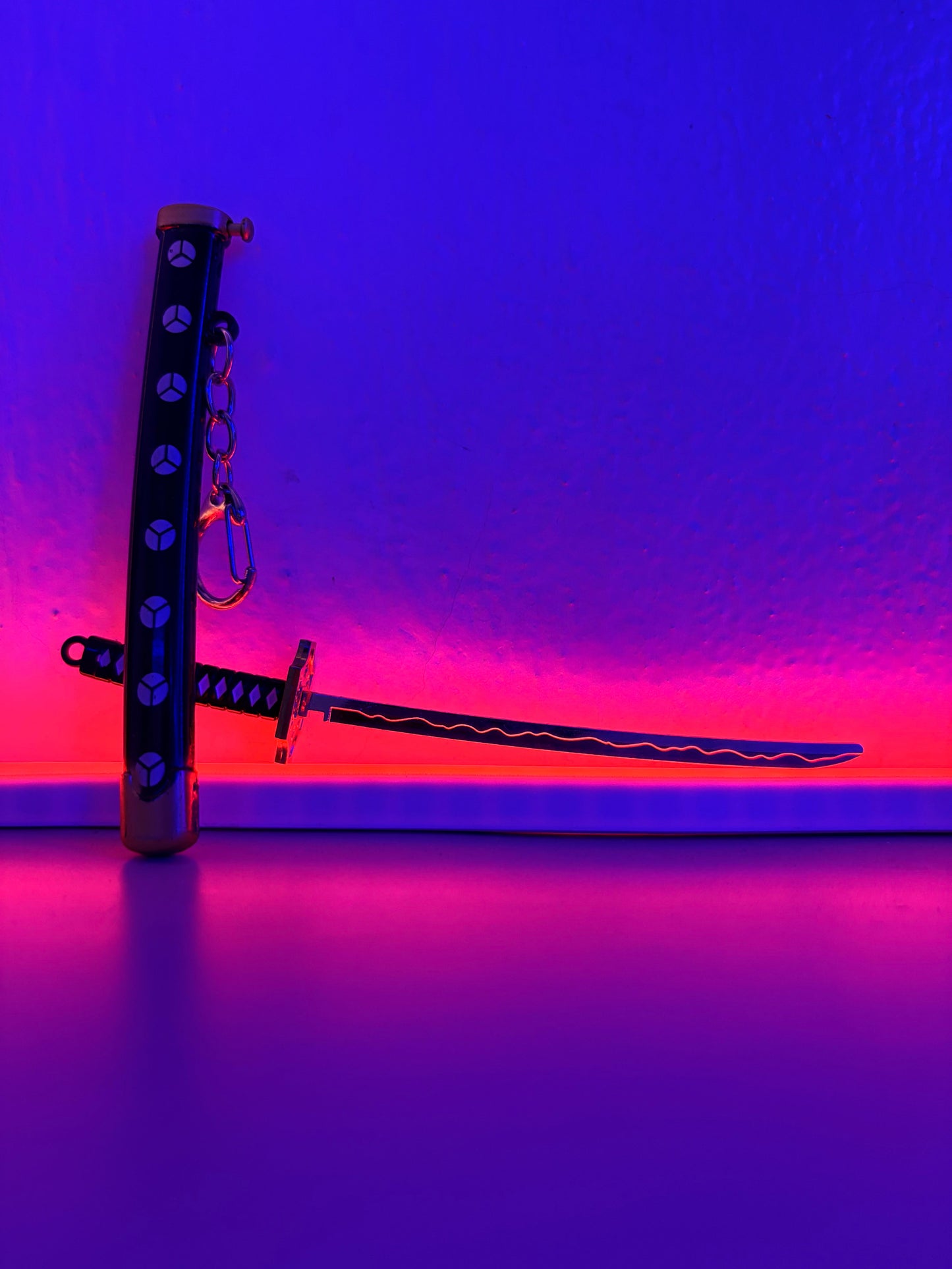 Trafalgar Law 'Kikoku' Sword Metal Keychain (One Piece)