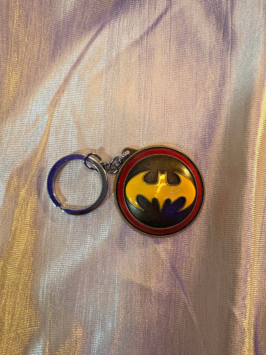 Batman Classic Logo Medallion Metal Keychain (DC Comics)