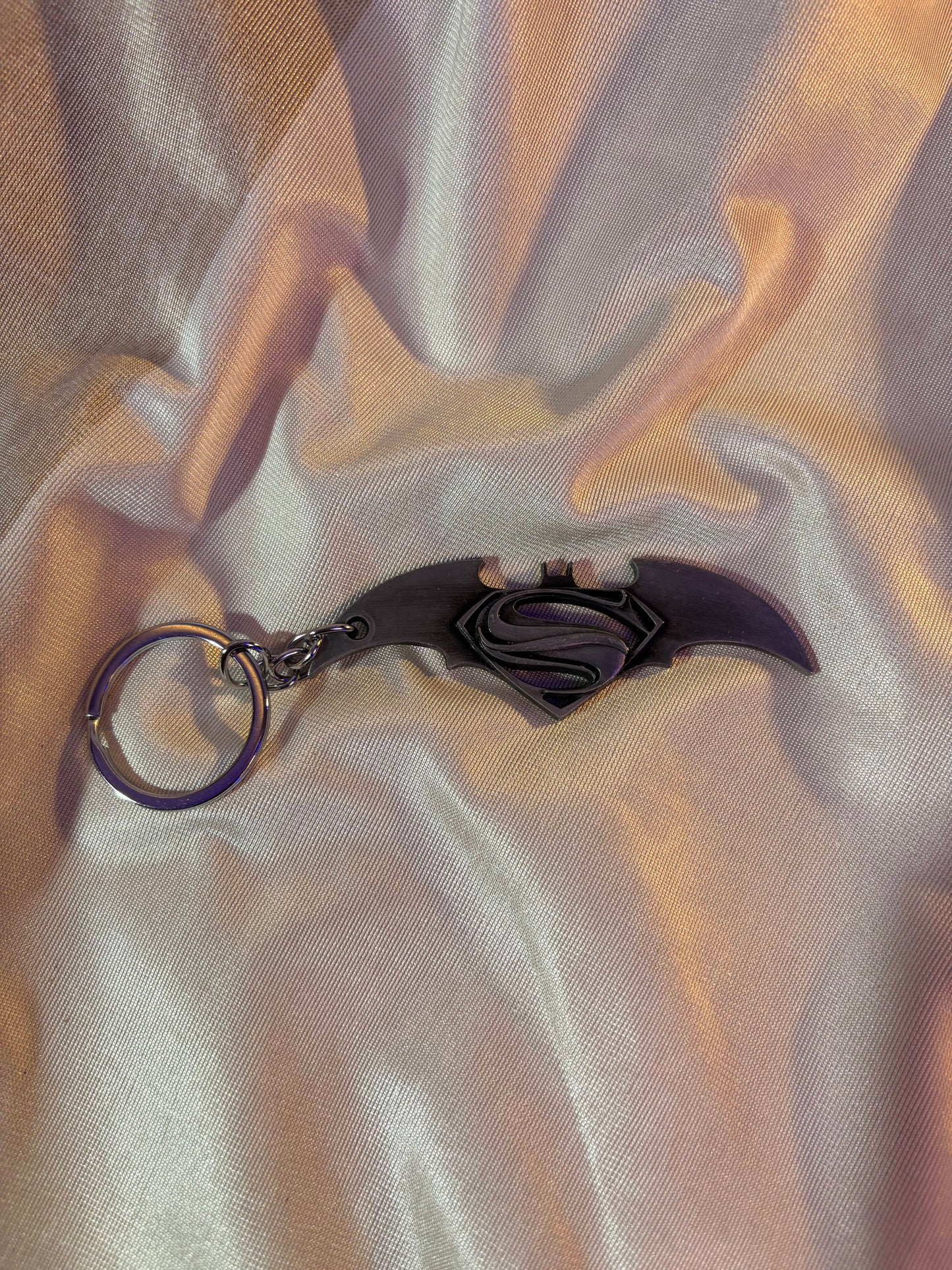 SUPERMAN & BATMAN METALLIC KEYCHAIN