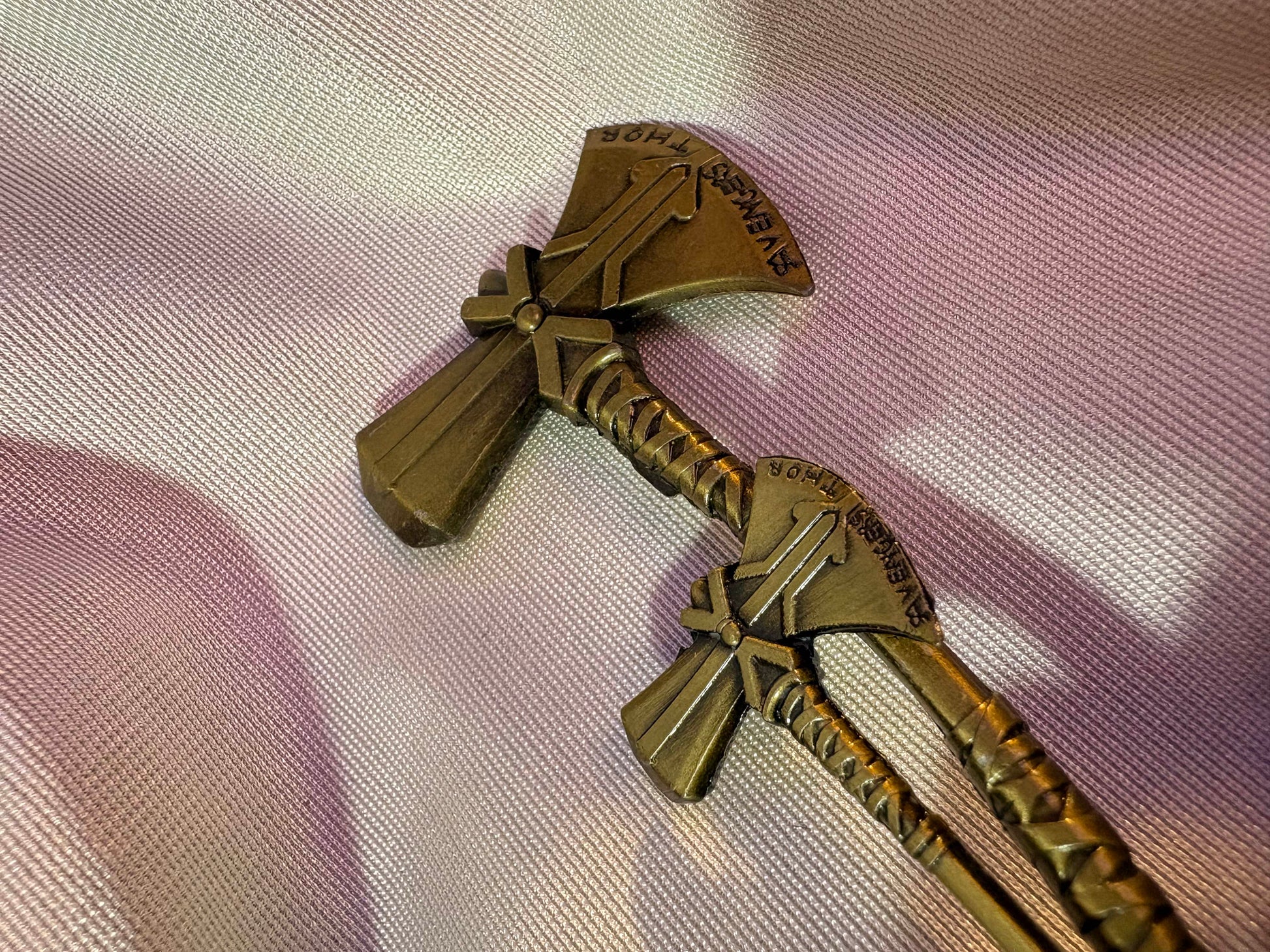 THOR STORMBREAKER (DOUBLE) METALLIC KEYCHAIN - image 6